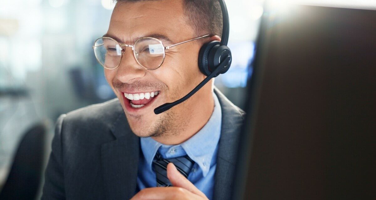 Outsource or In-House? Hire A Contact Center That’s Perfect for Your Brand