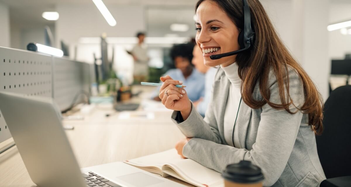 Customer Support in the Banking Industry: How to Deliver Outstanding Service