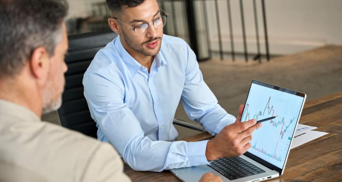 The Smart CFO’s Guide to Outsourcing Payroll: Save Time, Avoid Risks, Cut Costs