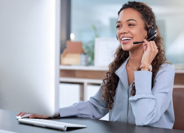 Customer Service Outsourcing for US and Canadian Brands 1 A customer service outsourcing agent